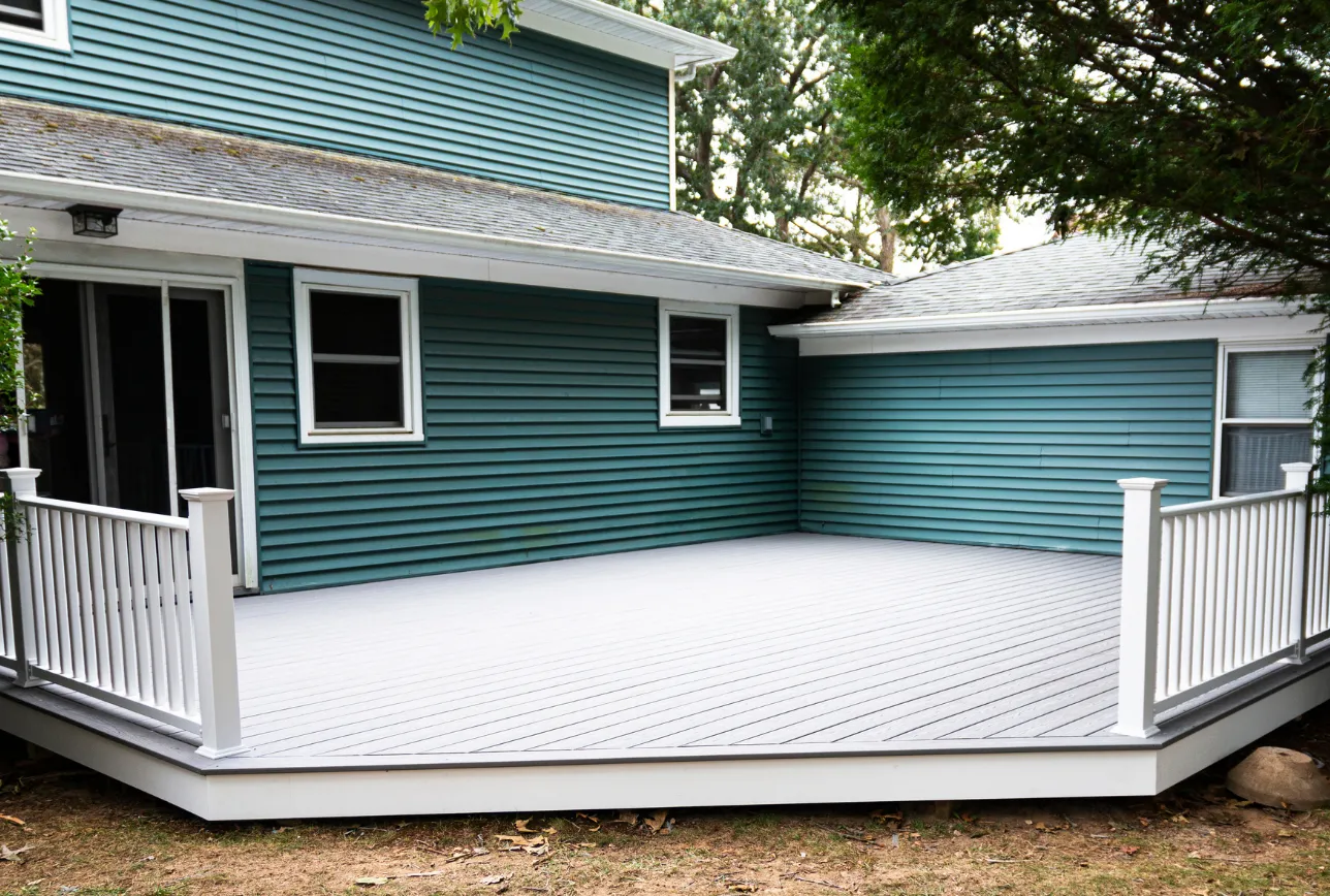 Dallas handyman deck construction and custom carpentry project